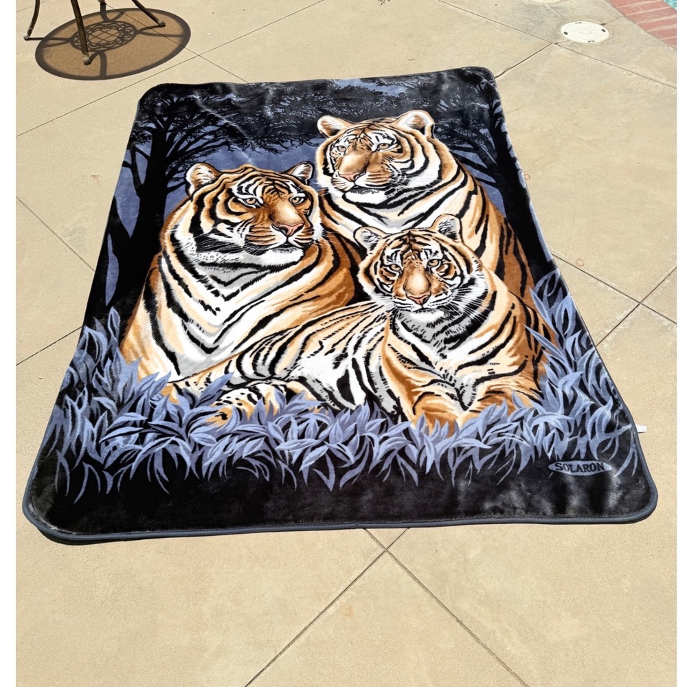 Vintage Solaron Tiger Mink Blanket Twin Full Black Orange Excellent Korean Plush